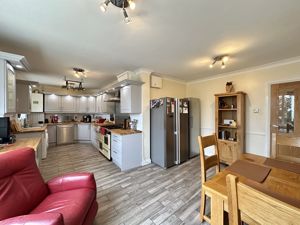 Photo 48- click for photo gallery